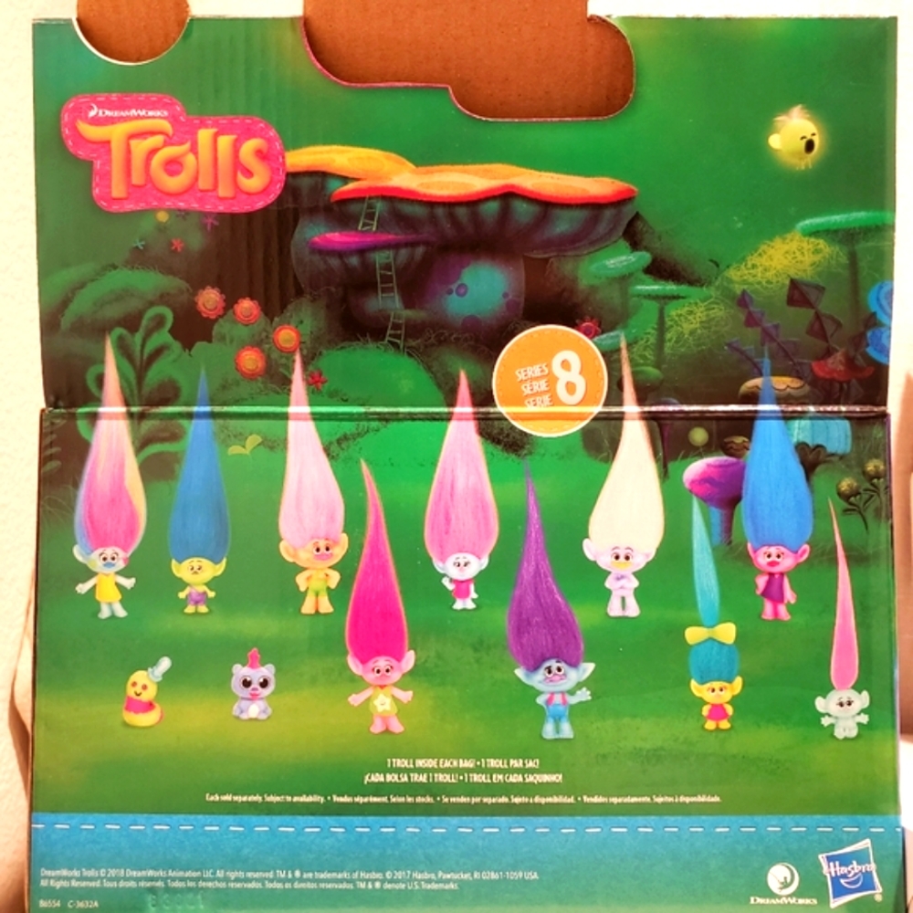 Trolls Sealed New Collectable Set of 12 Easter Basket Fillers